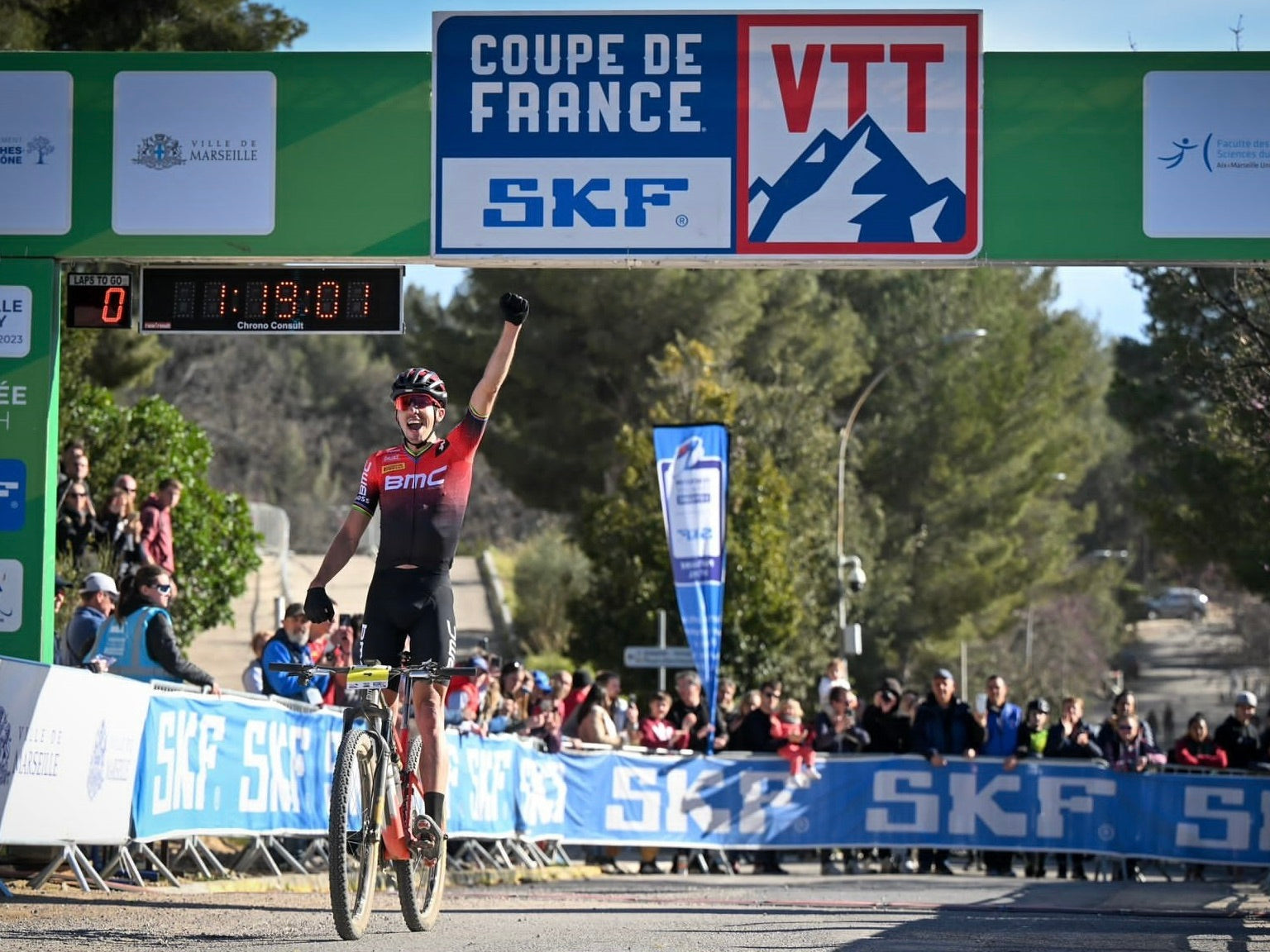 Sarrou delivers Team BMC’s first victory of the season